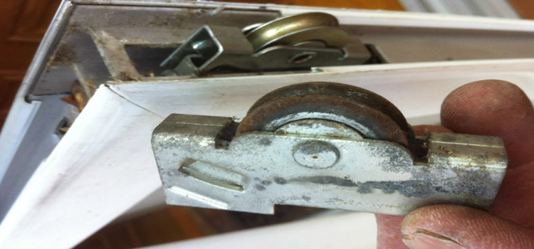 screen door roller repair in Santa Cruz